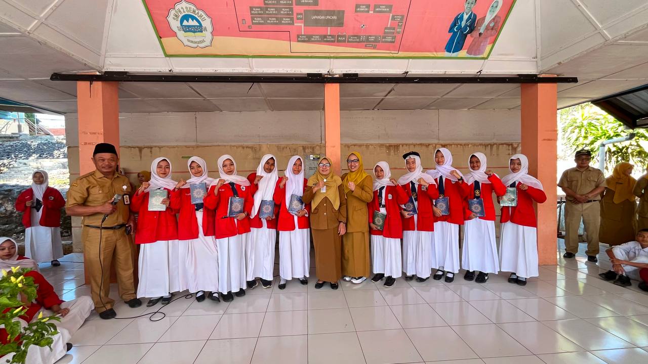 Upacara Bendera & Deklarasi Pelajar Jogja Santun,Cinta Damai dilanjutkan pengukuhan Kelompok Tani Pelajar Esmadu